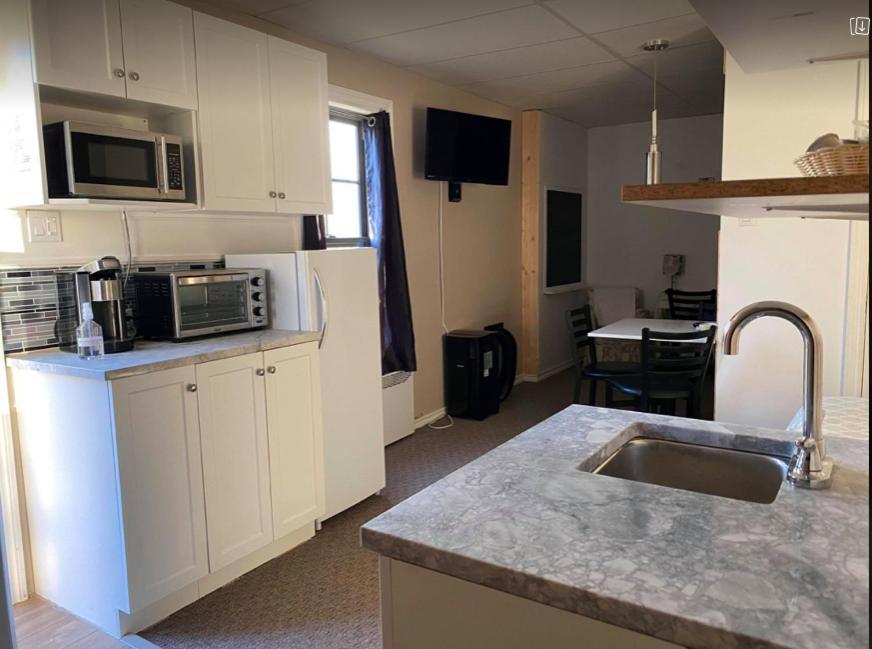 La Spacieuse Riverstone Citq3O1849 Saint Pierre de Broughton Zewnętrze zdjęcie